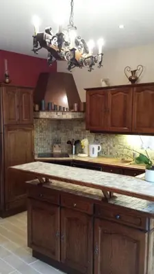 Cuisine ou kitchenette dans l'établissement Gite de la ferme du couvent