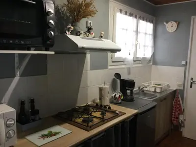 Cuisine ou kitchenette dans l'établissement Ma petite normande