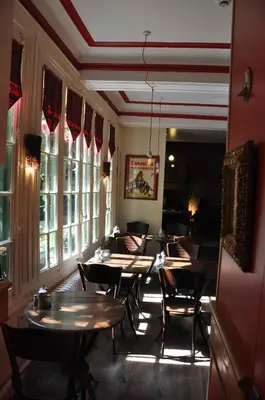 Coin salon dans l'établissement Le Vieux Carré
