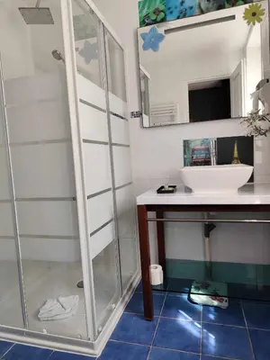 Cuisine ou kitchenette dans l'établissement Hôtel du Fort
