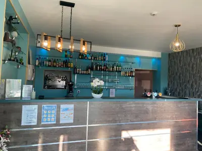 Salon ou bar de l'établissement Logis - Hôtel et Restaurant Le Sofhotel