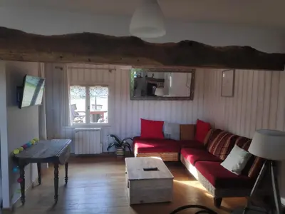 Télévision ou salle de divertissement dans l'établissement gîte du bien être