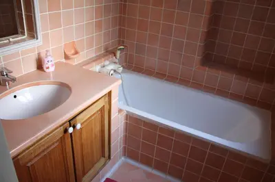 Salle de bains dans l'établissement Les Rives de l'Andelle