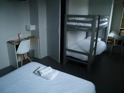Un ou plusieurs lits dans un hébergement de l'établissement Le Relais Vauban