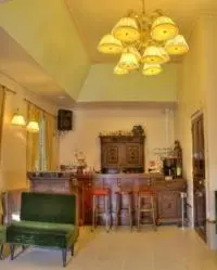 Coin salon dans l'établissement Auberge des Écluses