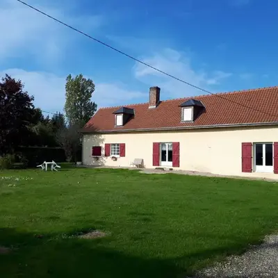 Maison charmante à Tours-en-Vimeu avec grand jardin clos