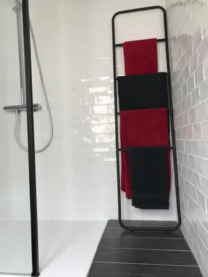 Salle de bains dans l'établissement Le secret de Léa