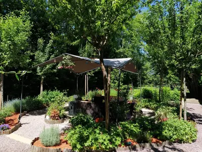 Jardin de l'établissement L'Orée de Giverny