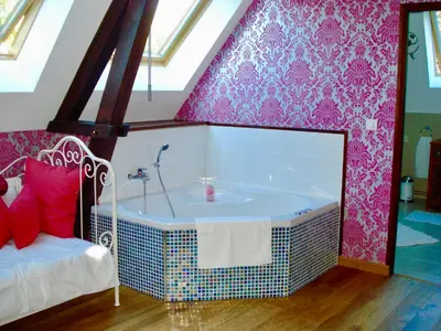 Un ou plusieurs lits dans un hébergement de l'établissement Chateau de la Vallee, Normandy