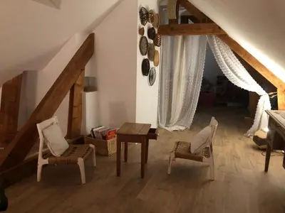 Coin salon dans l'établissement Chambre ambiance campagne chic
