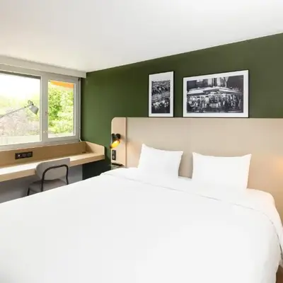 Campanile Nature - Taverny