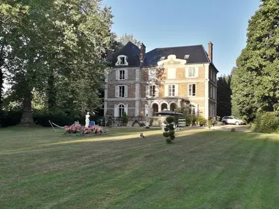 Jardin de l'établissement Château de la Bucaille - entier
