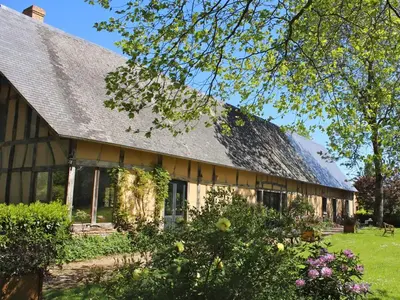 Jardin de l'établissement B&B du Pré-Boulay