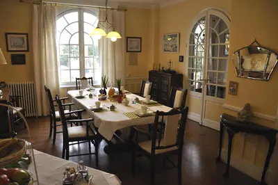 Coin salon dans l'établissement Villa Les Iris