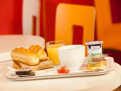 Nourriture dans l'hôtel ou à proximité