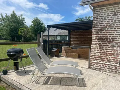 Terrasse ou espace extérieur de l'établissement La maison du bonheur 