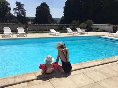 Clients de l'établissement Grande villa d'exception en Normandie tennis, piscine, jacuzzi, salle de fitness