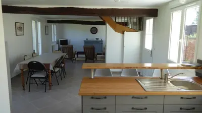 Cuisine ou kitchenette dans l'établissement Le Gros Tilleul