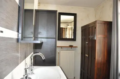 Salle de bains dans l'établissement Chambres d'Hôtes L'Alezan
