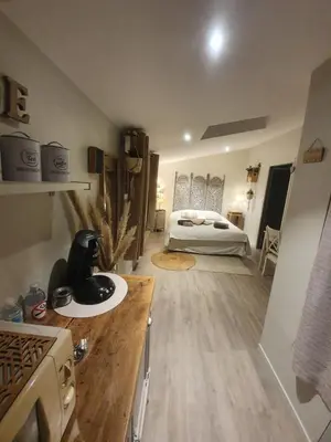 Un ou plusieurs lits dans un hébergement de l'établissement Wisteria Cottage