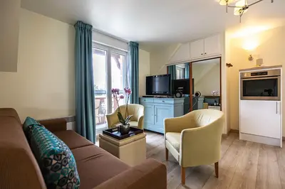 Cuisine ou kitchenette dans l'établissement Club Wyndham Normandy