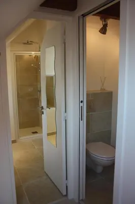 Salle de bains dans l'établissement Chambre chez l'habitant Les Aubes du Vexin