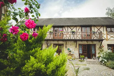 Jardin de l'établissement Chambres d'hôtes du Moulin de Fourges