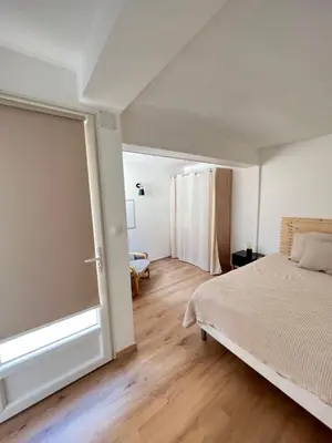 Un ou plusieurs lits dans un hébergement de l'établissement Amiénoise 5 chambres proche Centre Ville