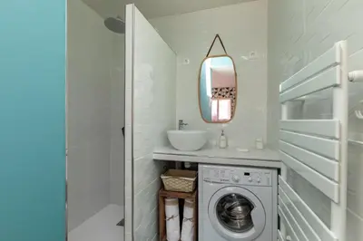Salle de bains dans l'établissement La Petite Californie
