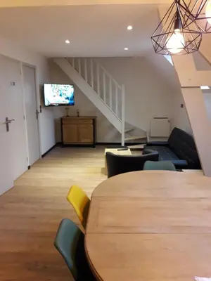 Télévision ou salle de divertissement dans l'établissement appartement 1ere étage dans maison individuelle