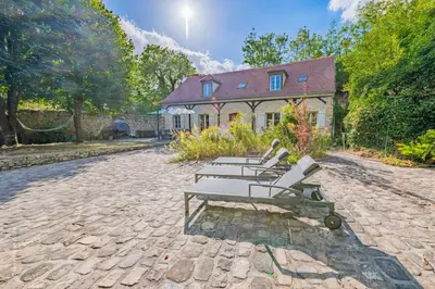 Jardin de l'établissement Le Colombier - Magnifique Maison avec Piscine