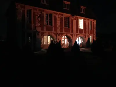 Plan de l'établissement Domaine de L'orangerie du château de Motteville chambres d'hotes