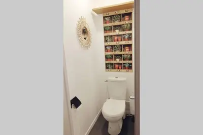 Salle de bains dans l'établissement L'oasis : Appartement en centre ville