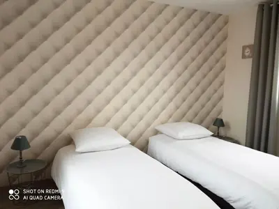 Un ou plusieurs lits dans un hébergement de l'établissement Villa la Vie, Maison entière pour 4 personnes, avec extérieur, Tout inclus, ménage, linge, wifi