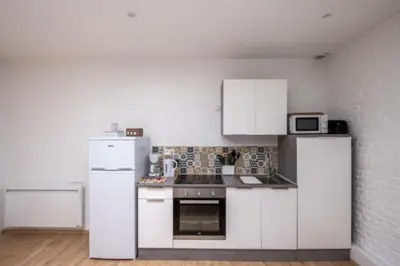 Cuisine ou kitchenette dans l'établissement L'escapade Dieppoise - 3 chambres, 1er étage