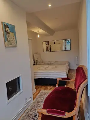 Un ou plusieurs lits dans un hébergement de l'établissement Charmant appartement indépendant, 5 mn de Rouen, avec terrasse, refait à neuf