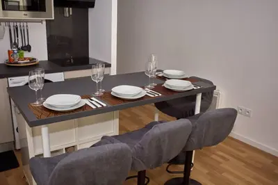 Cuisine ou kitchenette dans l'établissement La vallée des Hortillonages