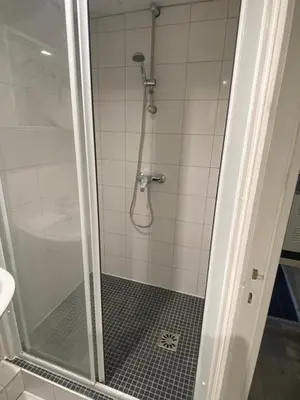 Salle de bains dans l'établissement Charmant studio hypercentre