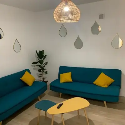 L EFFET MER 70M2 avec 2 chambres doubles avec Parking 1 voiture GRATUIT
