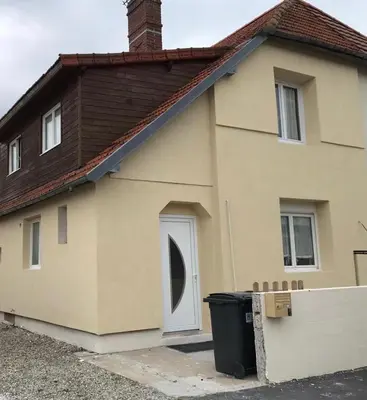 Bâtiment de le séjour chez l'habitant