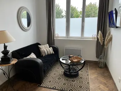 Coin salon dans l'établissement LES GRENOUILLES