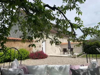 Jardin de l'établissement L'histoire d'une hirondelle