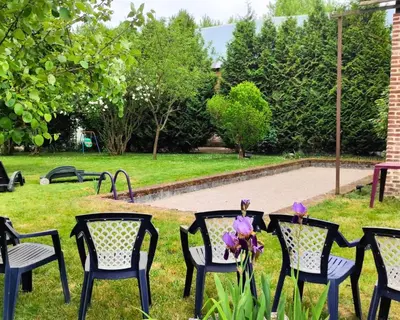 Jardin de l'établissement Au Moulin des Prés - Gîte 15 couchages au bord de l'eau