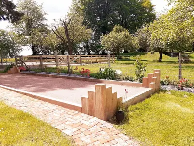 Jardin de l'établissement Les Gîtes du Château de Maltot