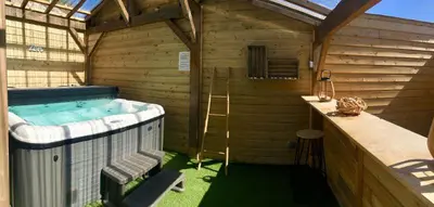 Plan de l'établissement Gite de la Baigneuse avec jacuzzi 6 pers