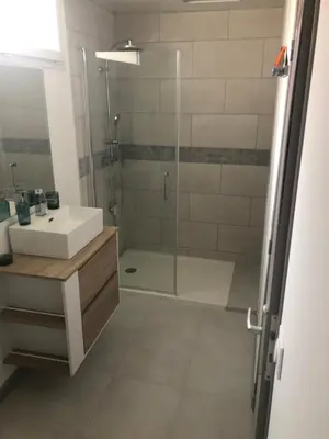 Salle de bains dans l'établissement Maison chaleureuse à la campagne