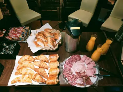 Nourriture dans l'hôtel ou à proximité