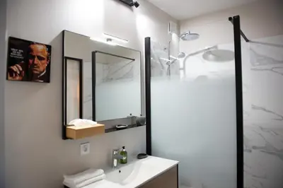 Salle de bains dans l'établissement La Maison Carpe Diem