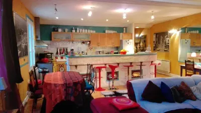 Cuisine ou kitchenette dans l'établissement GITE CHAUVRY 5 lits, non adapté aux PMR