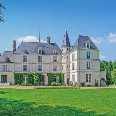 10 Bedroom Cozy Home In Allonne